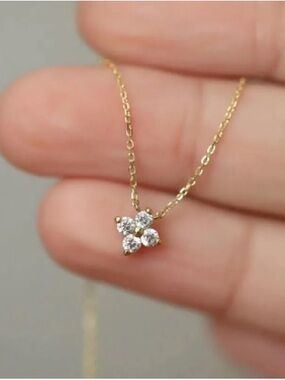 Minimalist Gold Flower CZ Pendant Necklace - Women Jewelry